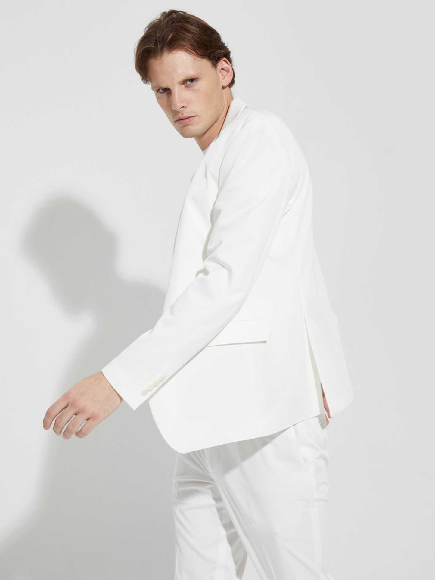 Copy of B_VVH16-STO100.jpg